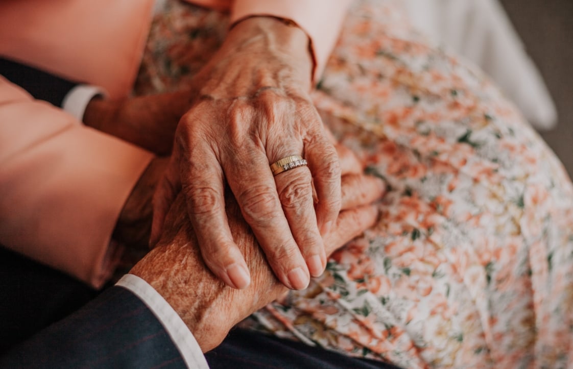 Bodas de platino: los regalos perfectos para celebrar los 75 años juntos